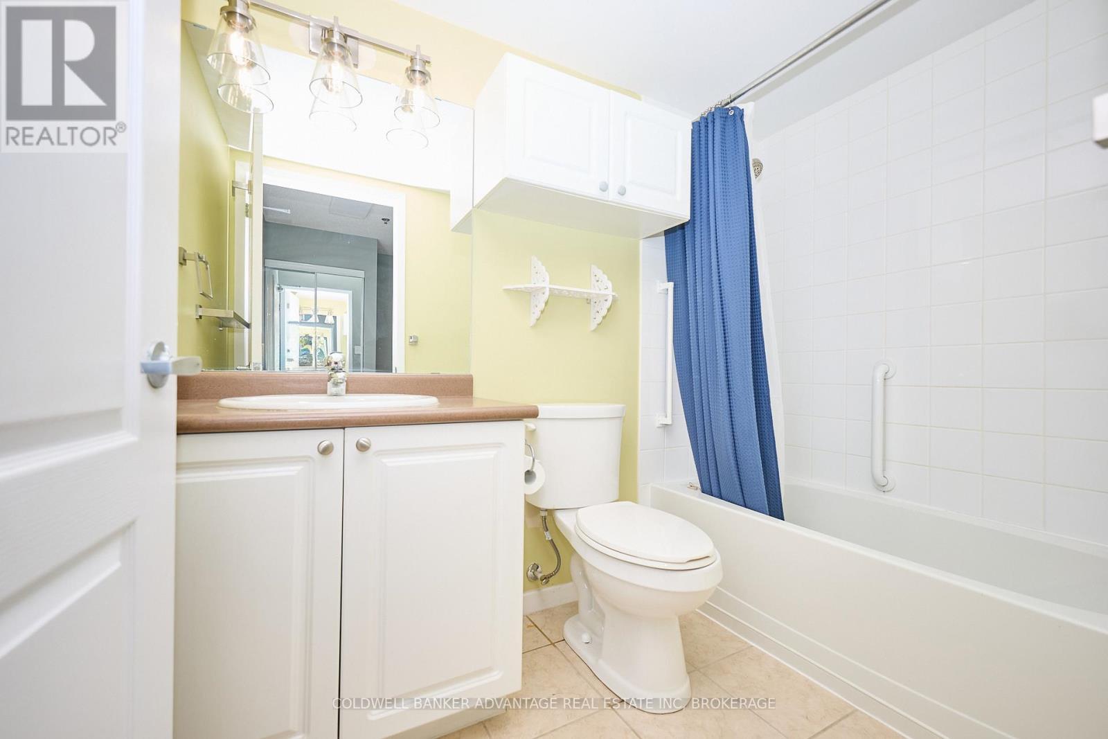 1204 - 330 Prince Charles Drive S, Welland (Broadway), ON - Indoor Photo Showing Bathroom