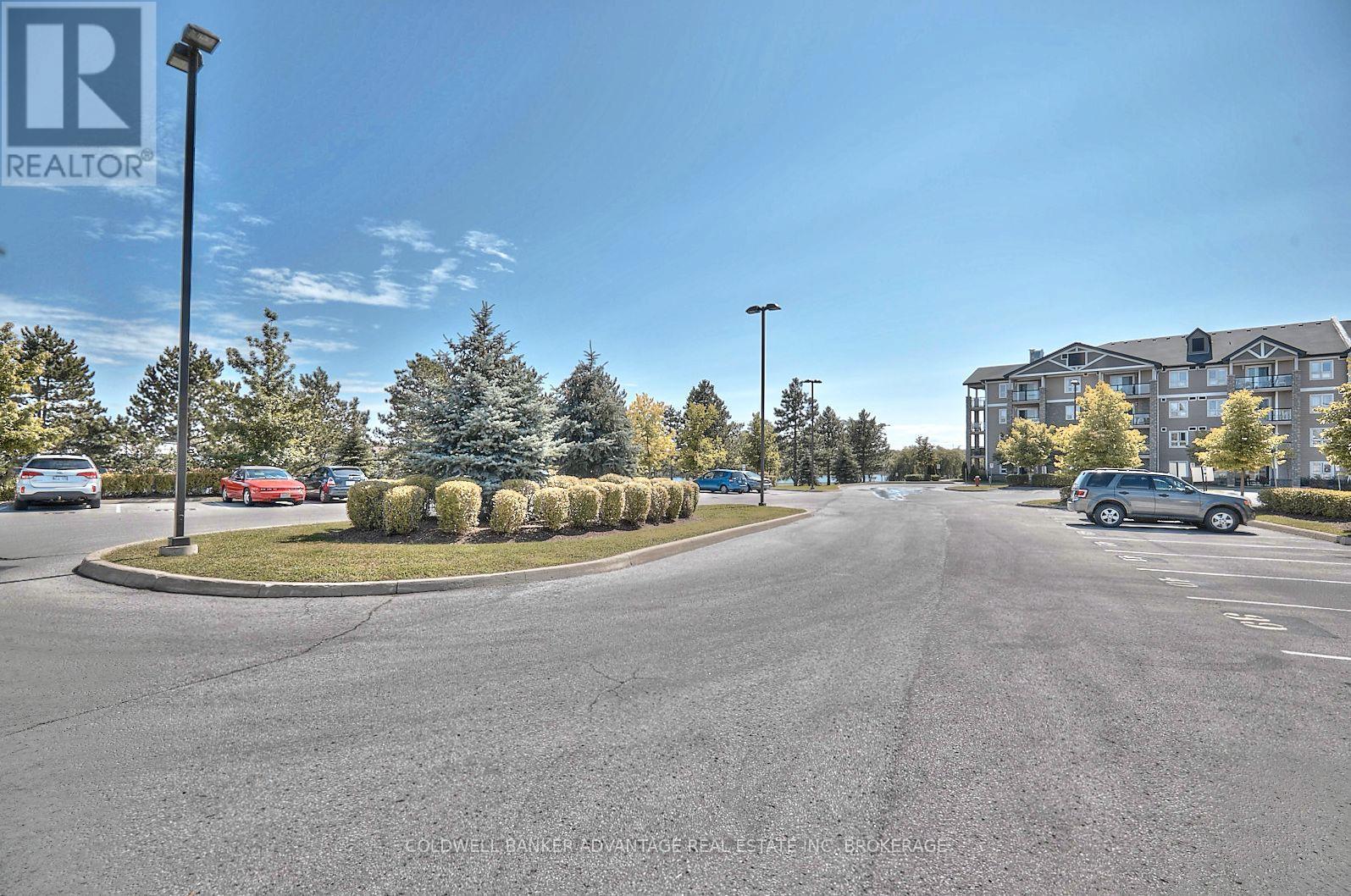 1204 - 330 Prince Charles Drive S, Welland (Broadway), ON - Outdoor