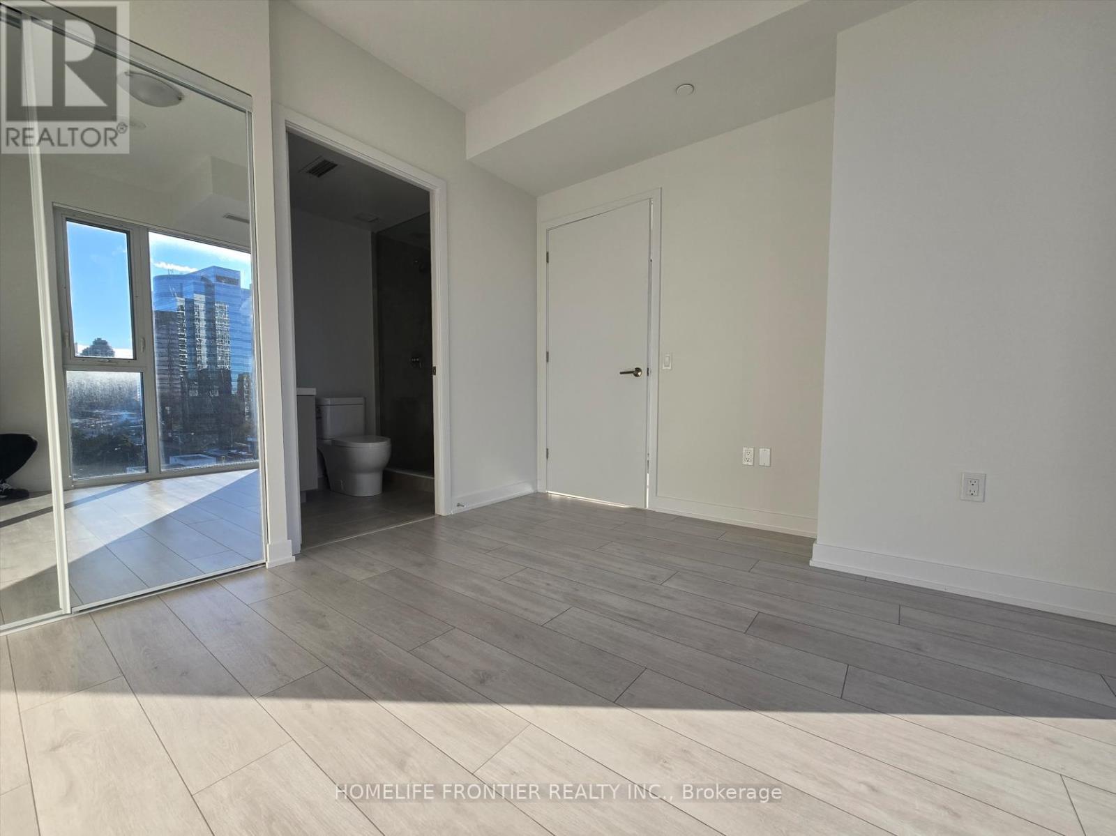 719 - 5858 Yonge Street, Toronto, ON - Indoor Photo Showing Other Room