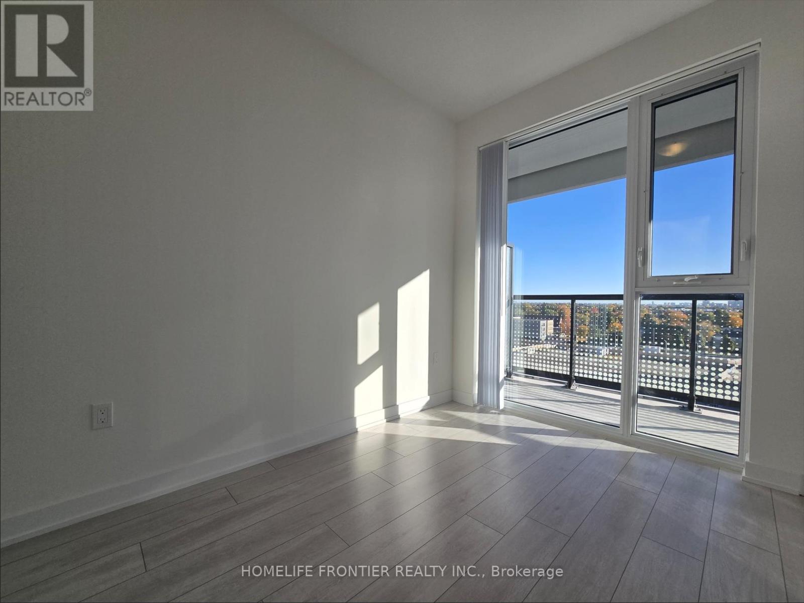 719 - 5858 Yonge Street, Toronto, ON - Indoor Photo Showing Other Room