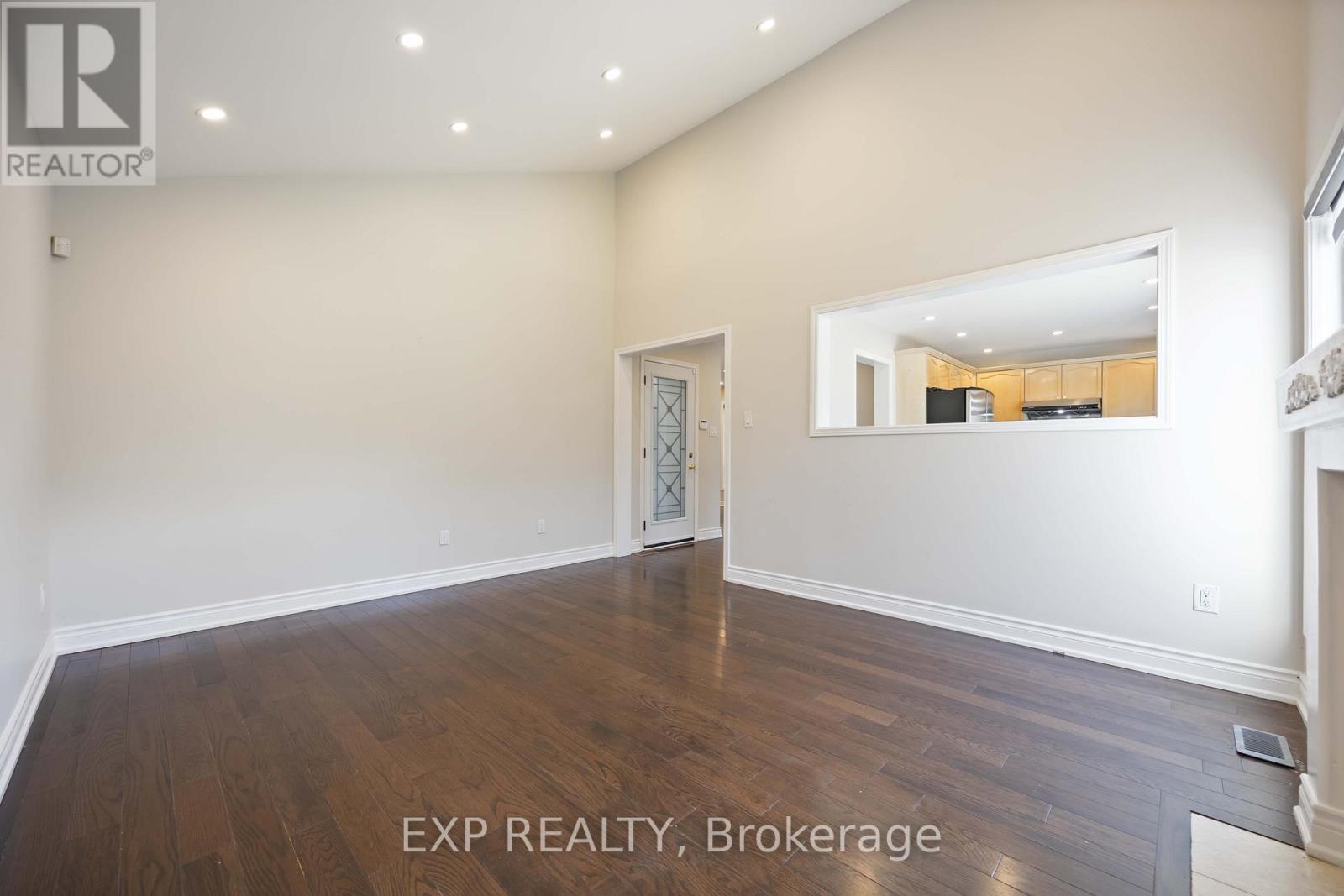 26 Salamander Street, Toronto, ON - Indoor Photo Showing Other Room