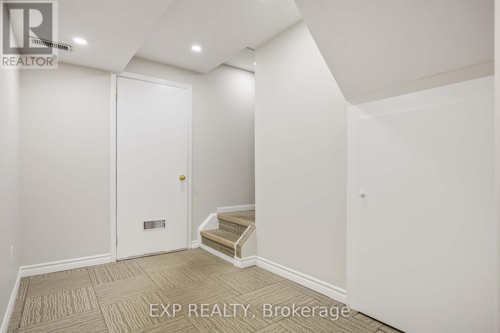 26 Salamander Street, Toronto, ON - Indoor Photo Showing Other Room