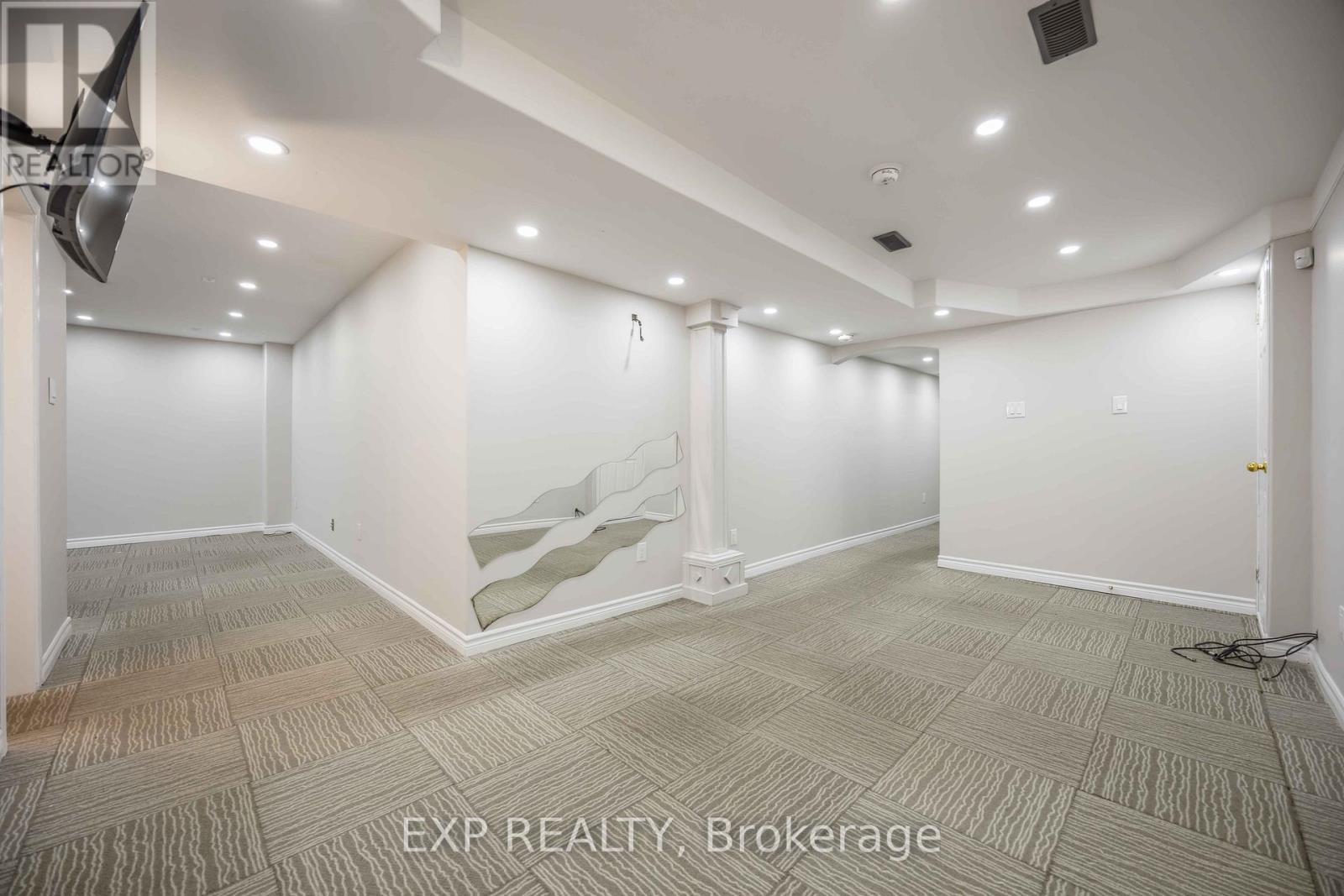 26 Salamander Street, Toronto, ON - Indoor