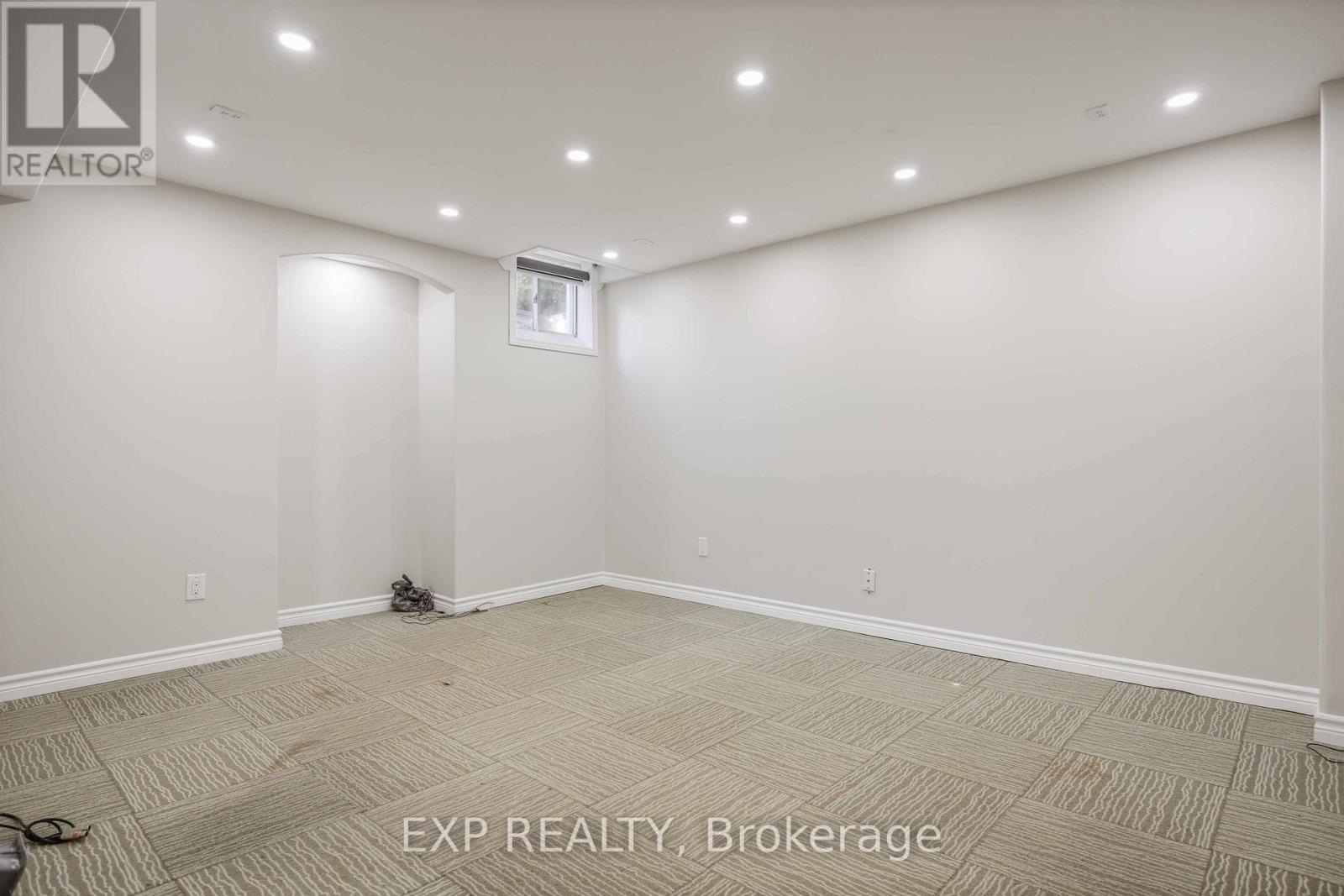 26 Salamander Street, Toronto, ON - Indoor Photo Showing Other Room