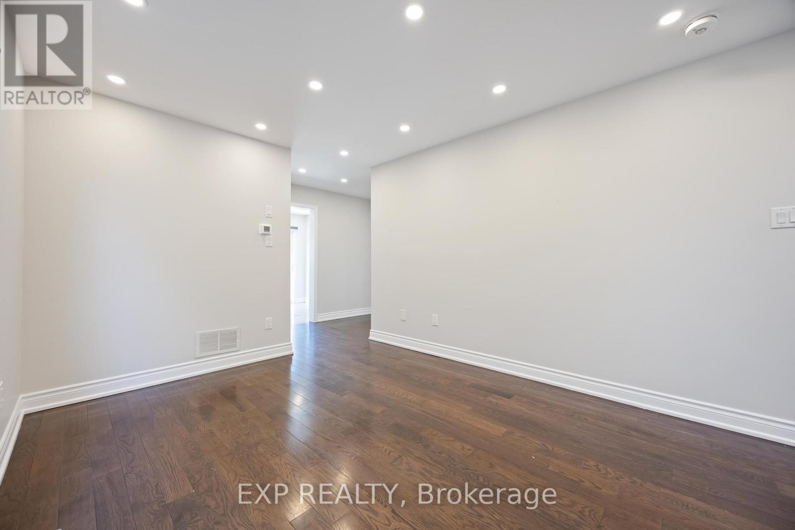 26 Salamander Street, Toronto, ON - Indoor Photo Showing Other Room