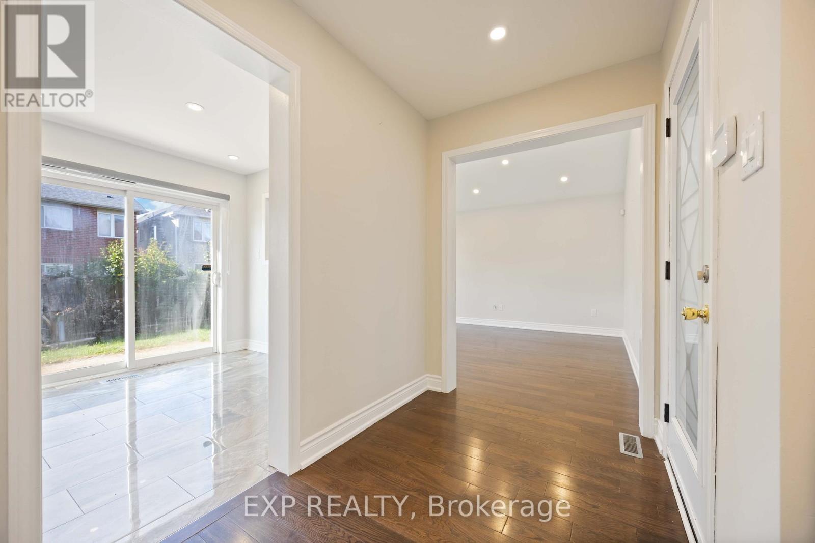 26 Salamander Street, Toronto, ON - Indoor Photo Showing Other Room