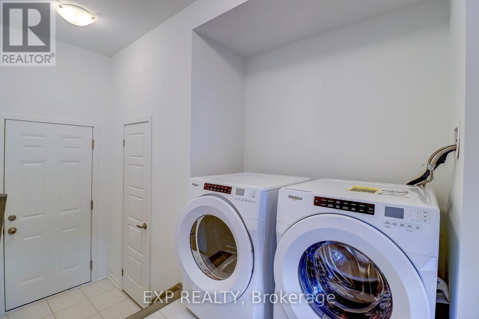 756 Heathrow Path, Oshawa, ON - Indoor Photo Showing Laundry Room