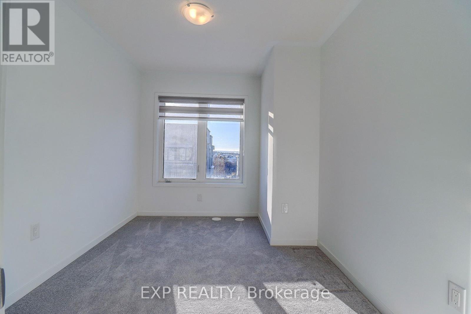 756 Heathrow Path, Oshawa, ON - Indoor Photo Showing Other Room