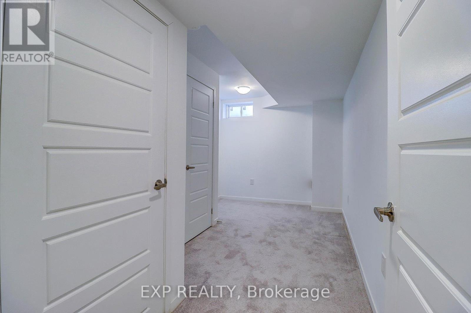756 Heathrow Path, Oshawa, ON - Indoor Photo Showing Other Room