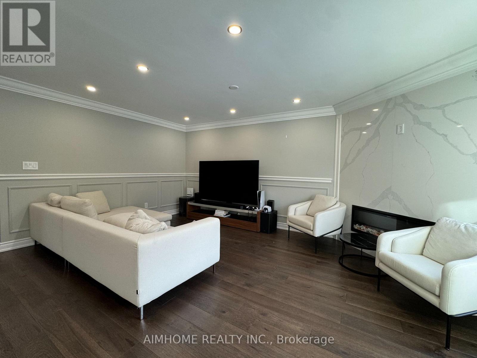 71 Hyde Park Drive, Richmond Hill, ON - Indoor