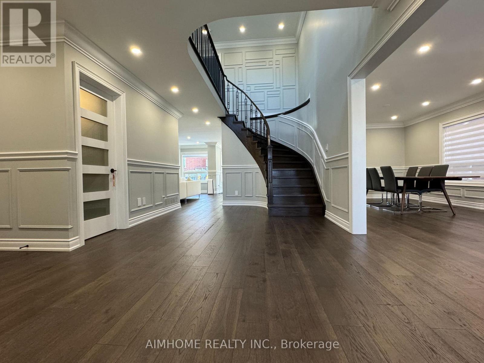 71 Hyde Park Drive, Richmond Hill, ON - Indoor Photo Showing Other Room