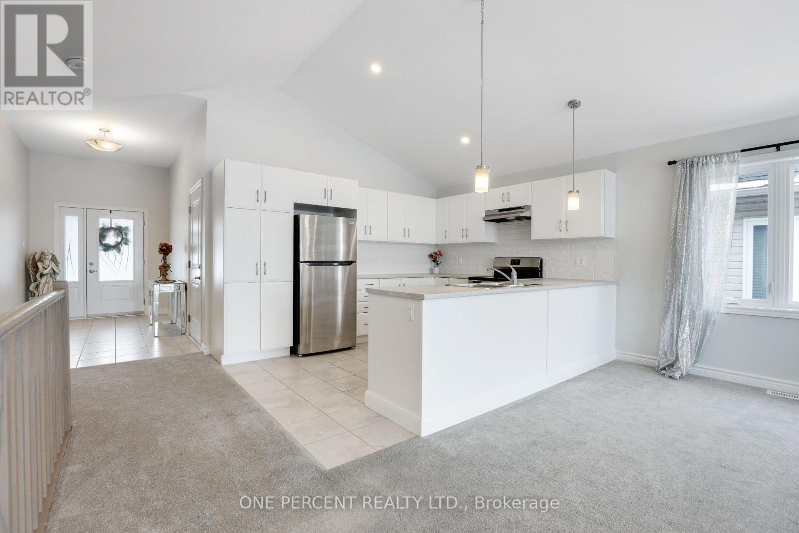 4 Yade Road, Arnprior, ON - Indoor Photo Showing Kitchen