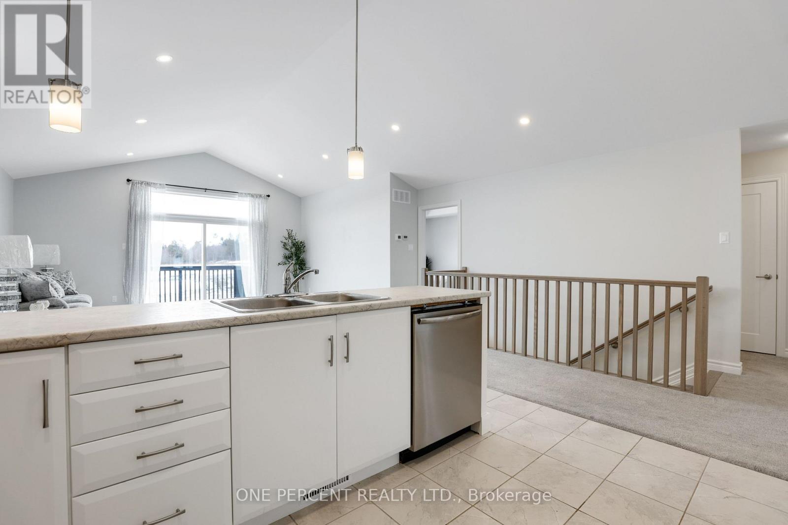 4 Yade Road, Arnprior, ON - Indoor Photo Showing Kitchen With Double Sink