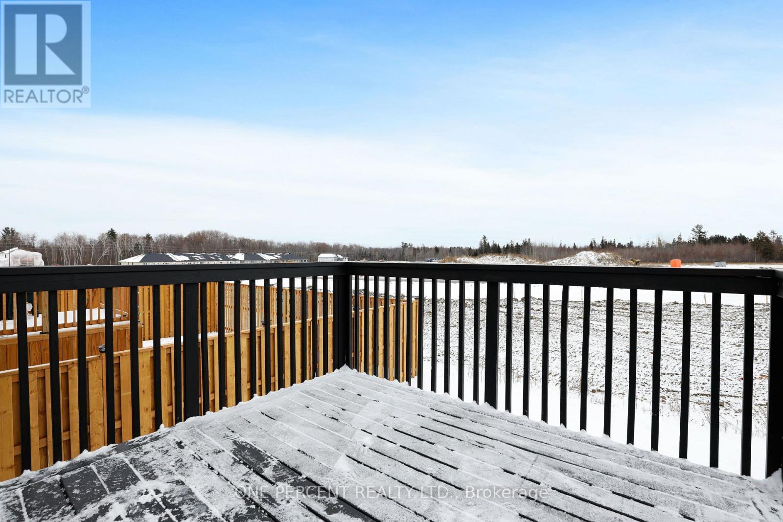 4 Yade Road, Arnprior, ON - Outdoor