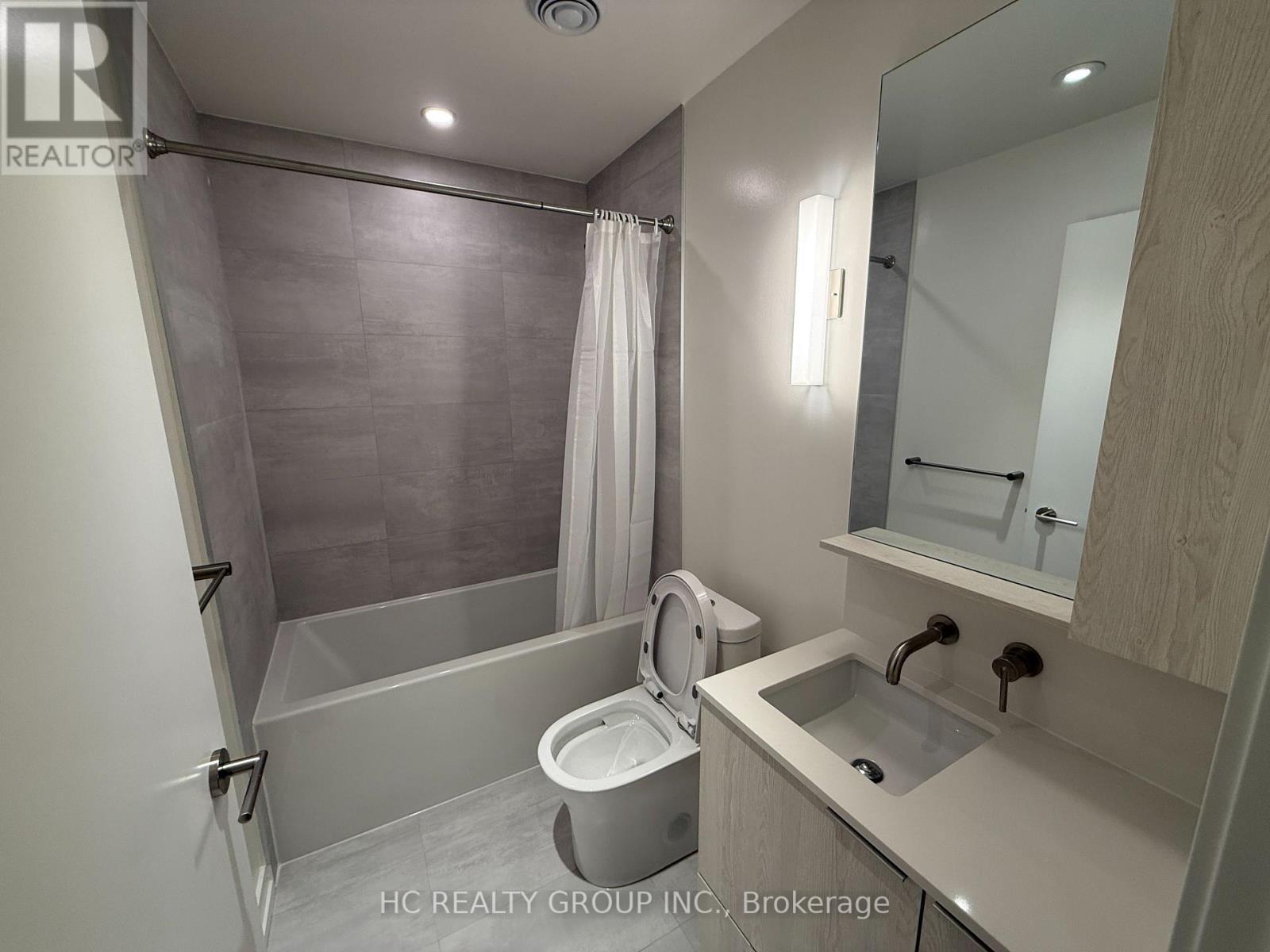 707N - 120 Broadway Avenue, Toronto, ON - Indoor Photo Showing Bathroom