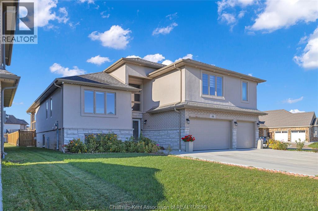 44 Peachtree Lane, Chatham, ON - Outdoor