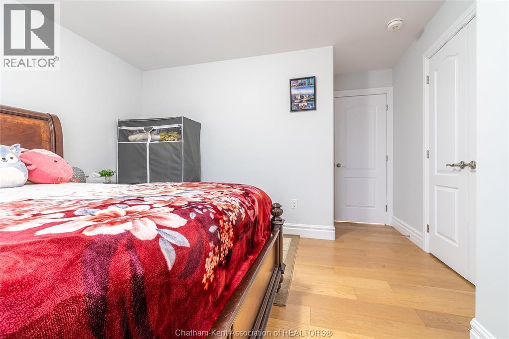 44 Peachtree Lane, Chatham, ON - Indoor Photo Showing Bedroom