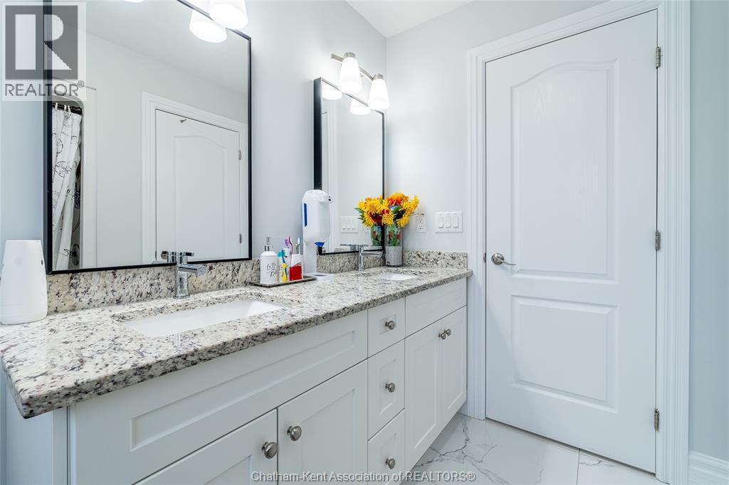 44 Peachtree Lane, Chatham, ON - Indoor