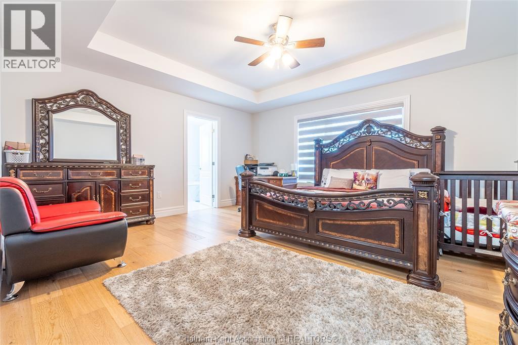 44 Peachtree Lane, Chatham, ON - Indoor Photo Showing Bedroom