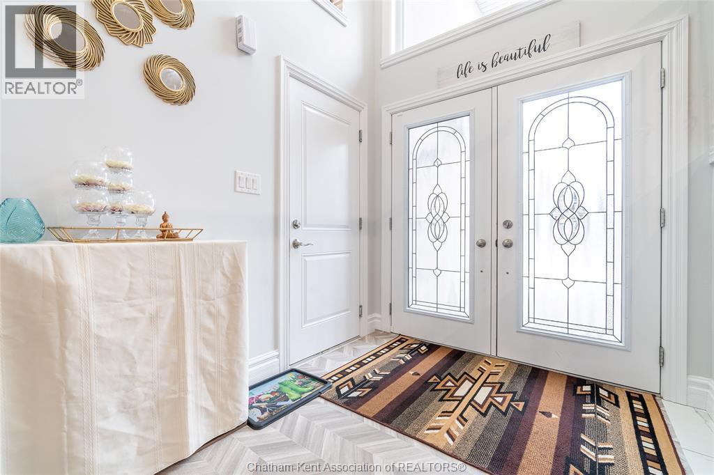 44 Peachtree Lane, Chatham, ON - Indoor Photo Showing Other Room