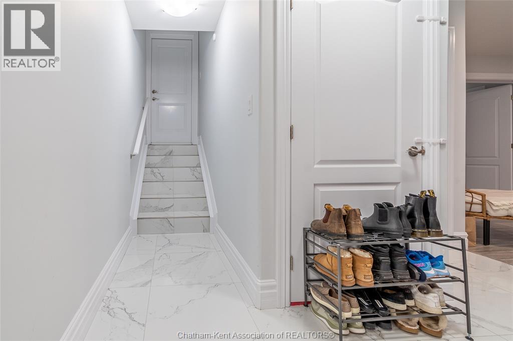 44 Peachtree Lane, Chatham, ON - Indoor Photo Showing Other Room