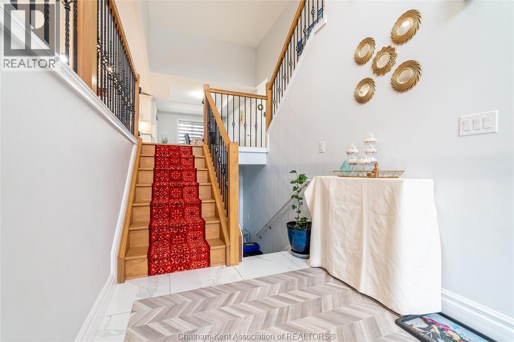 44 Peachtree Lane, Chatham, ON - Indoor Photo Showing Other Room