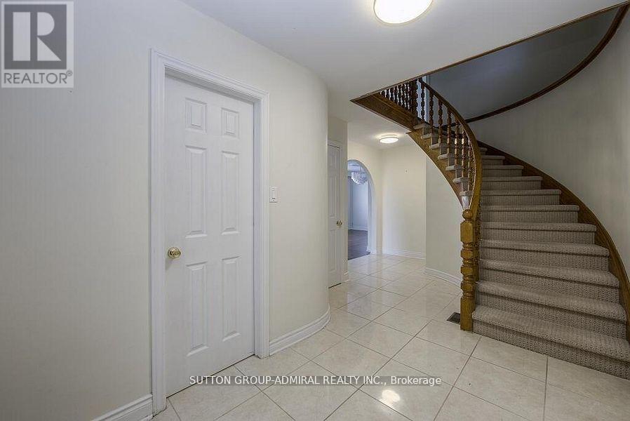 Entire Property - 7881 Dufferin Street, Vaughan, ON - Indoor Photo Showing Other Room