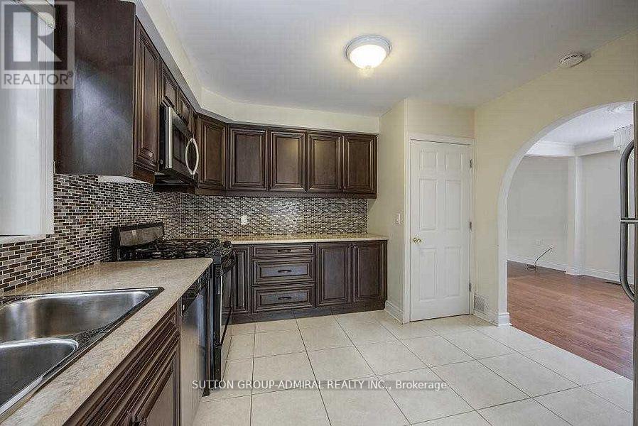 Entire Property - 7881 Dufferin Street, Vaughan, ON - Indoor Photo Showing Kitchen With Double Sink
