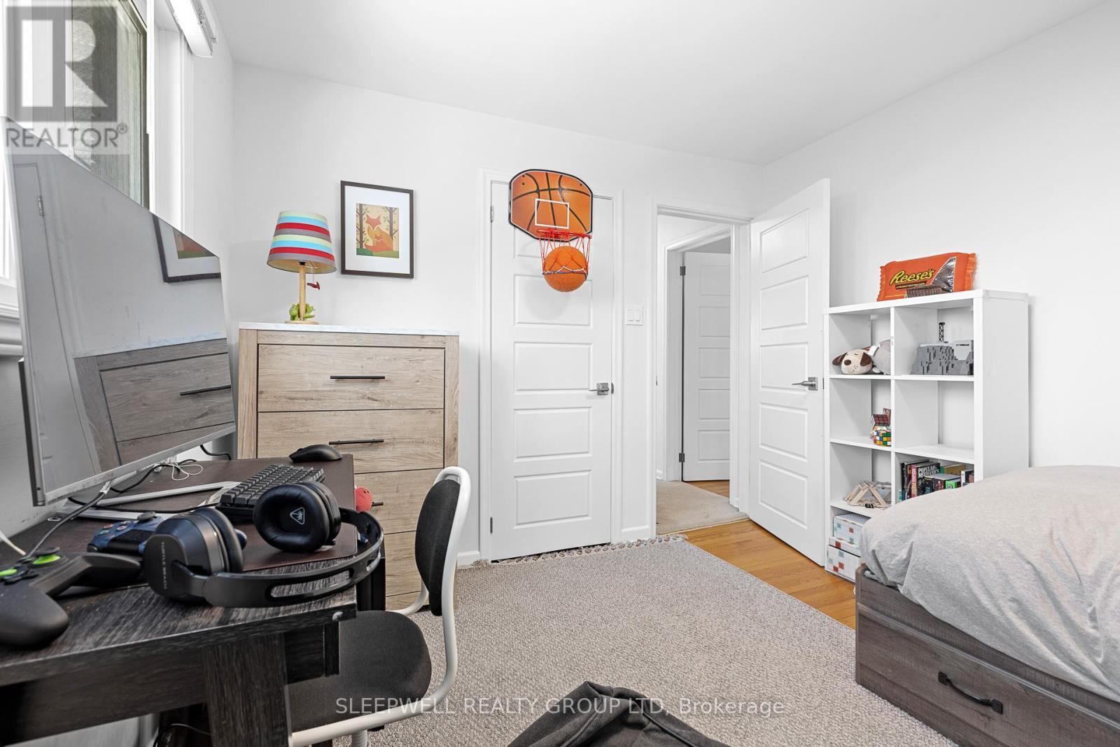 1874 Rideau Garden Drive, Ottawa, ON - Indoor