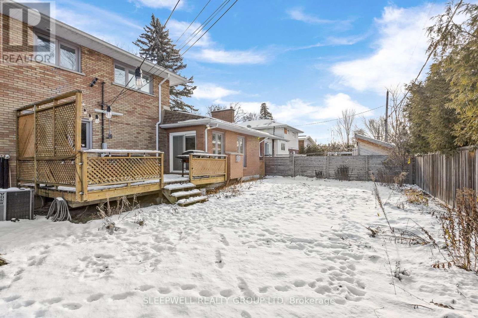 1874 Rideau Garden Drive, Ottawa, ON - Outdoor