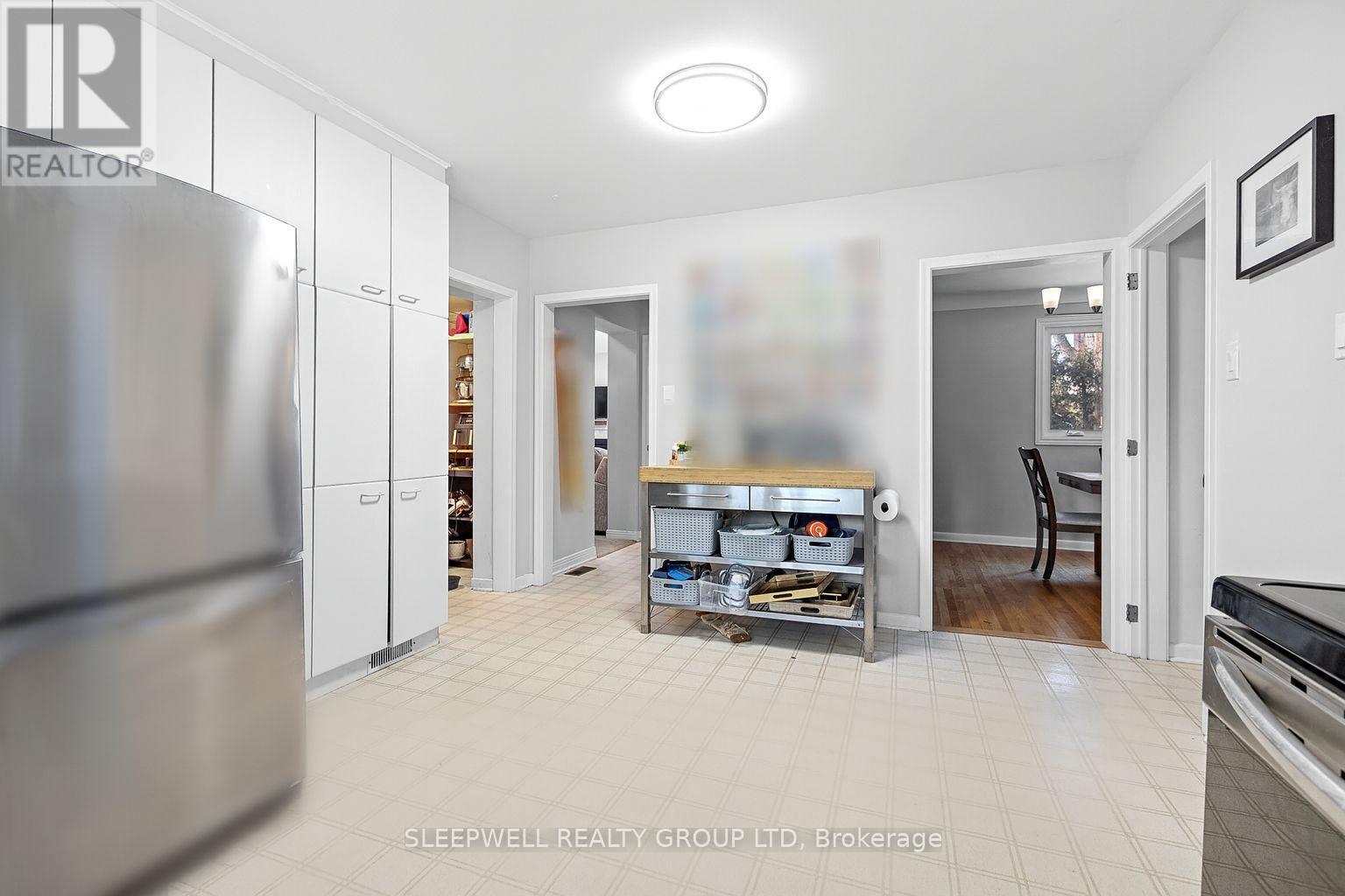 1874 Rideau Garden Drive, Ottawa, ON - Indoor Photo Showing Other Room