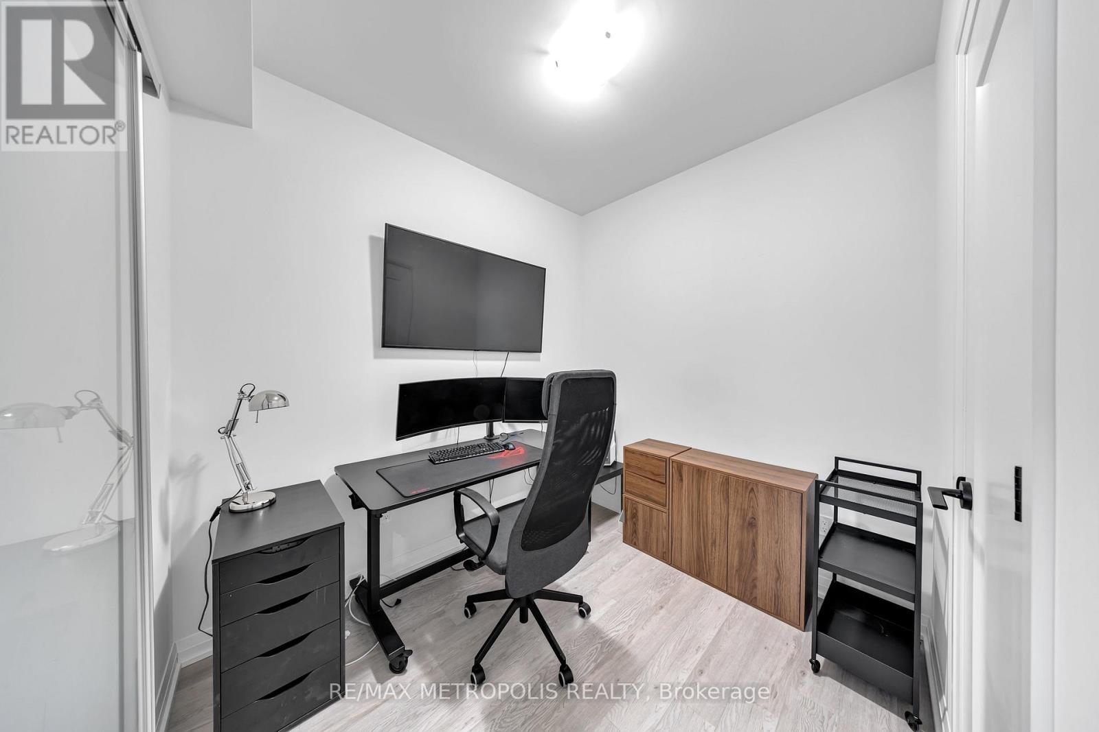 413 - 1415 Dundas Street E, Oakville, ON - Indoor Photo Showing Office