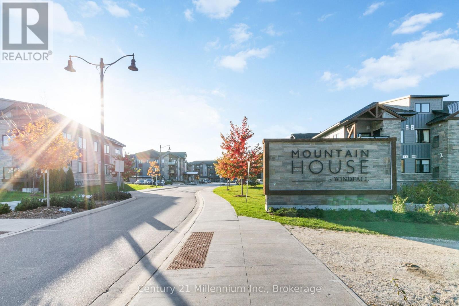Amenities - 306 - 20 Beckwith Lane, Blue Mountains, ON - Outdoor