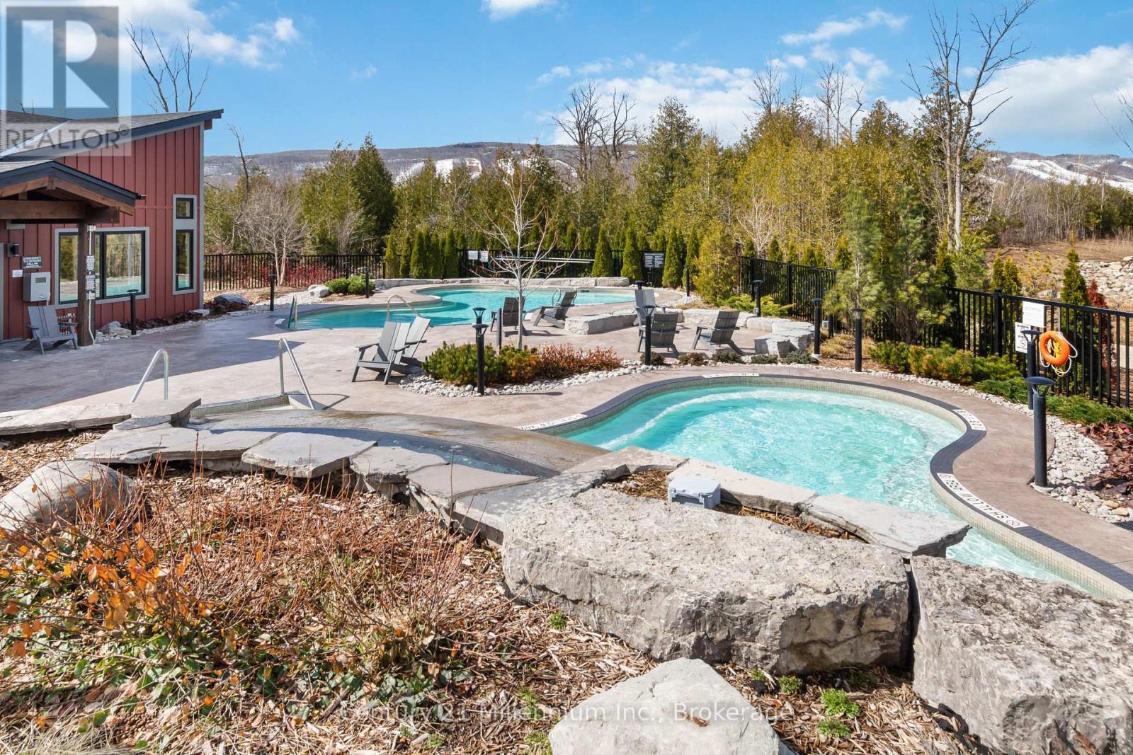 Amenities - 306 - 20 Beckwith Lane, Blue Mountains, ON - Outdoor With In Ground Pool With Deck Patio Veranda With Backyard