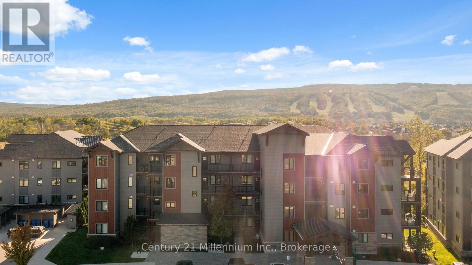 Aerial View - 306 - 20 Beckwith Lane, Blue Mountains, ON - Outdoor