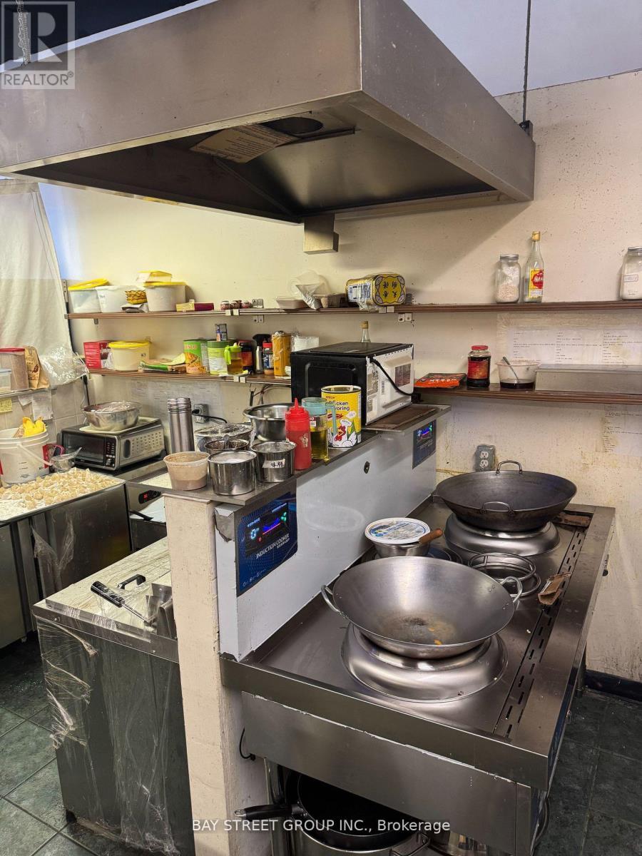 G9-G10 - 8 Glen Watford Drive, Toronto, ON