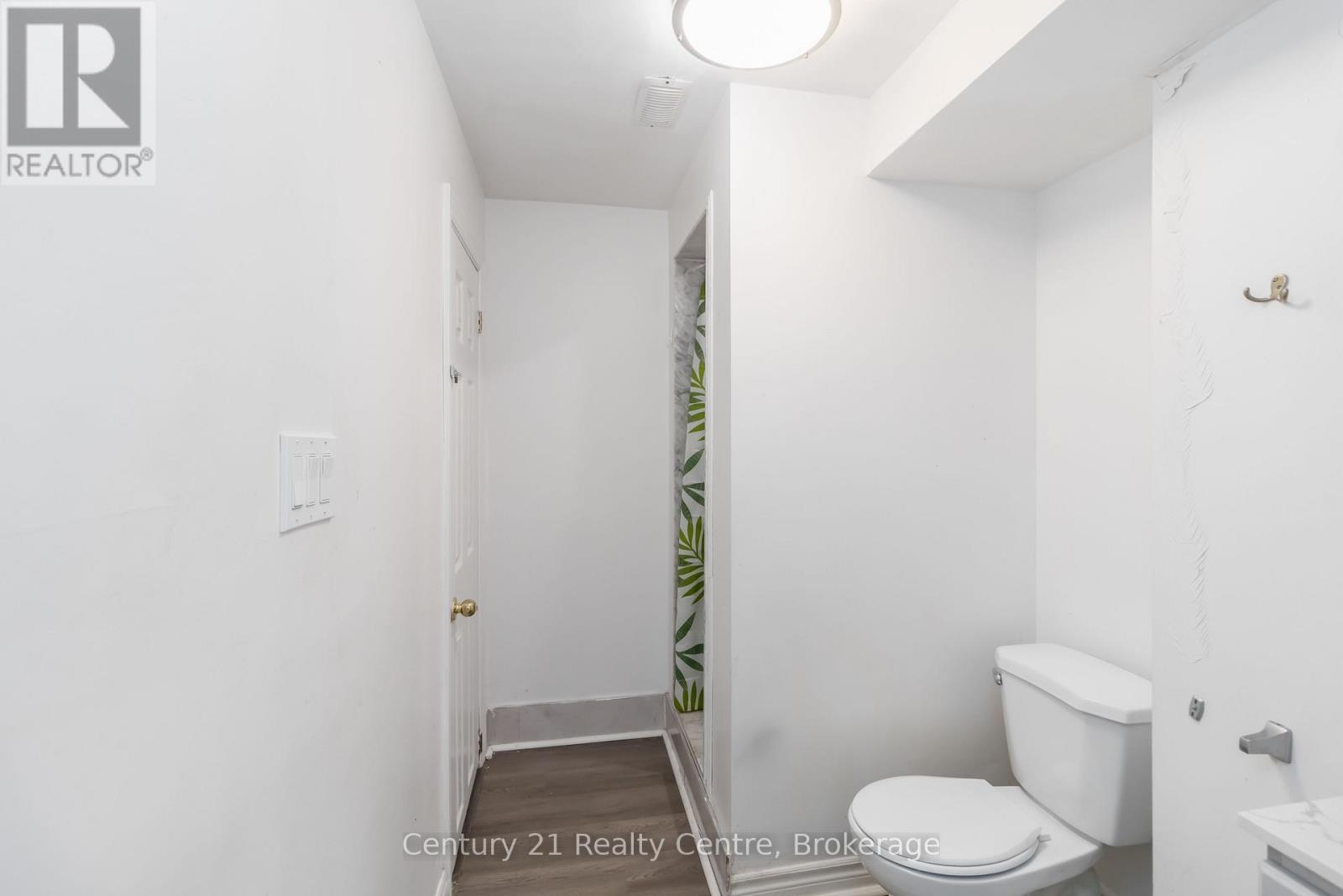 Bsmnt - 3073 Ireson Court, Mississauga, ON - Indoor Photo Showing Bathroom