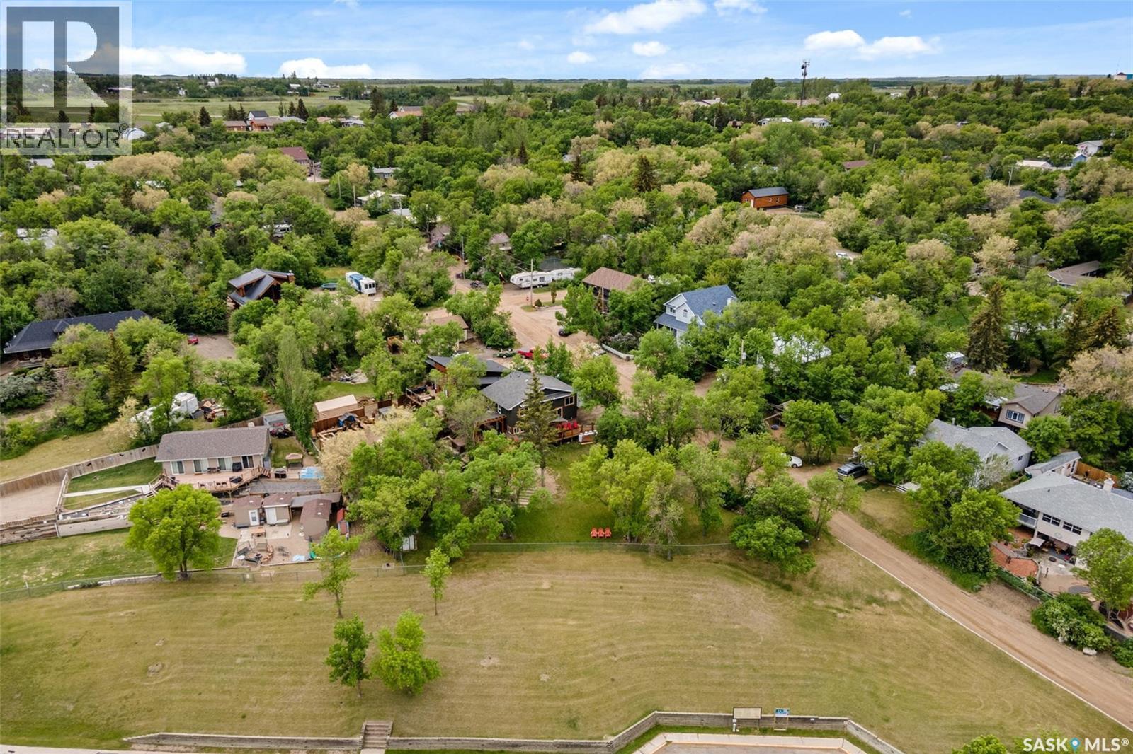 225 3Rd Street E, Regina Beach, SK - Outdoor With View