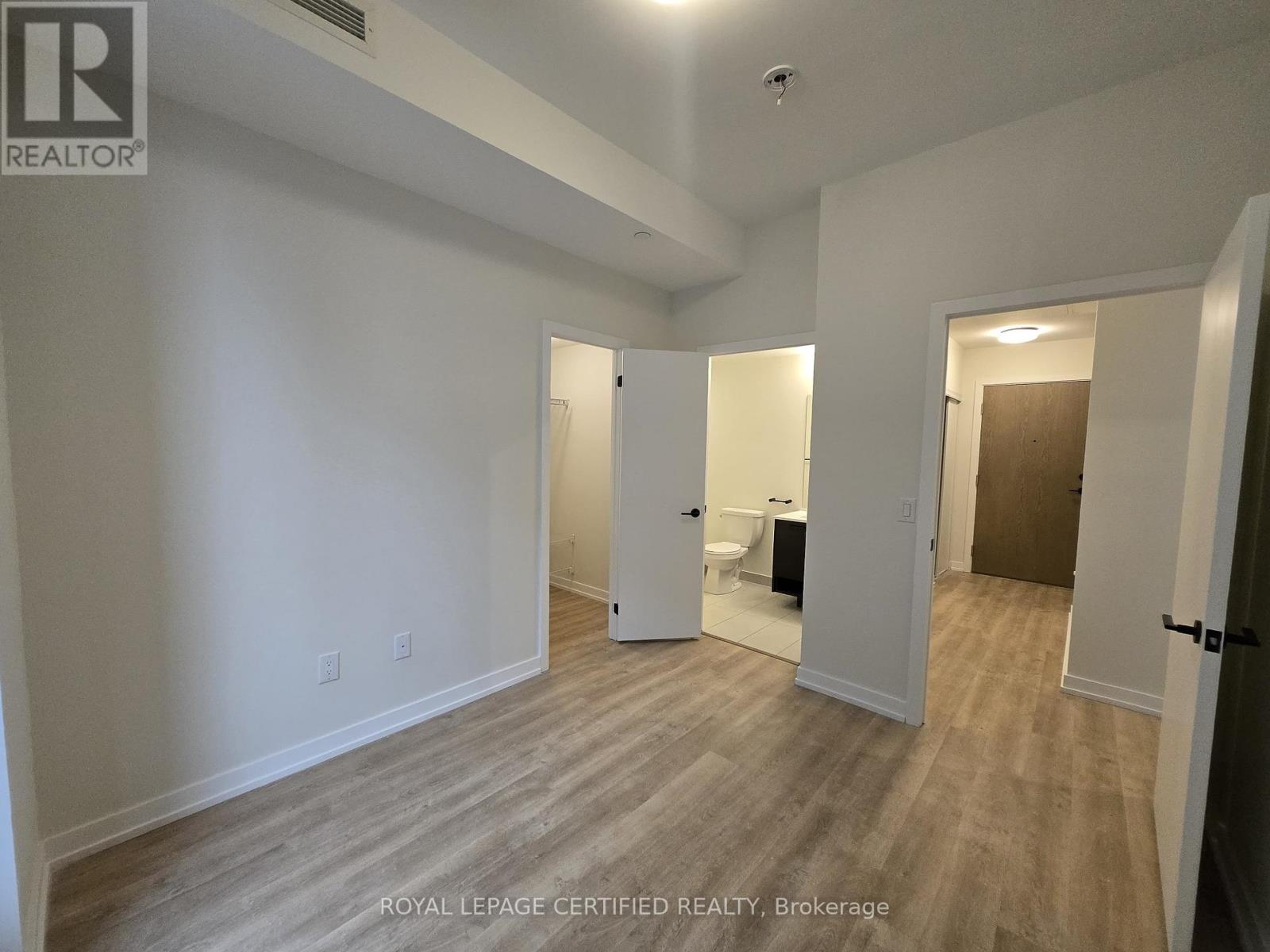 616 - 2300 St Clair Avenue W, Toronto, ON - Indoor Photo Showing Other Room