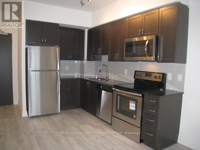 MODERN KICHEN - 2404 - 3700 Highway 7, Vaughan, ON - Indoor Photo Showing Kitchen