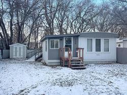 230 Brentwood Village Brandon, MB R7B 4B7