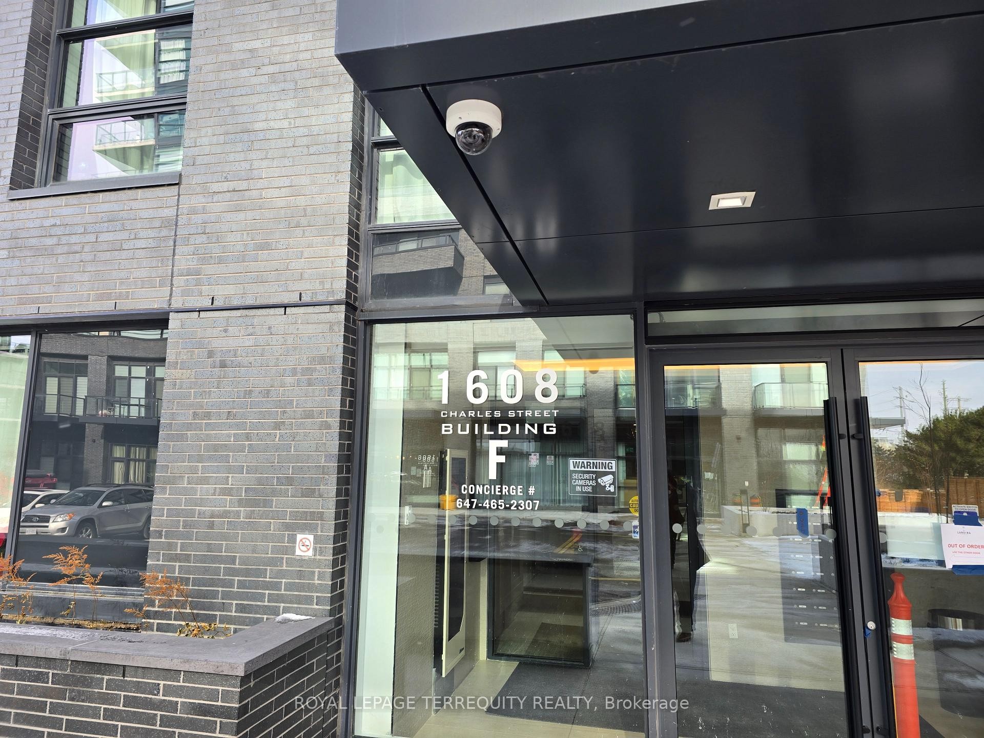 453 F-1608 Charles Street, Whitby, ON - Photo Showing Other Room