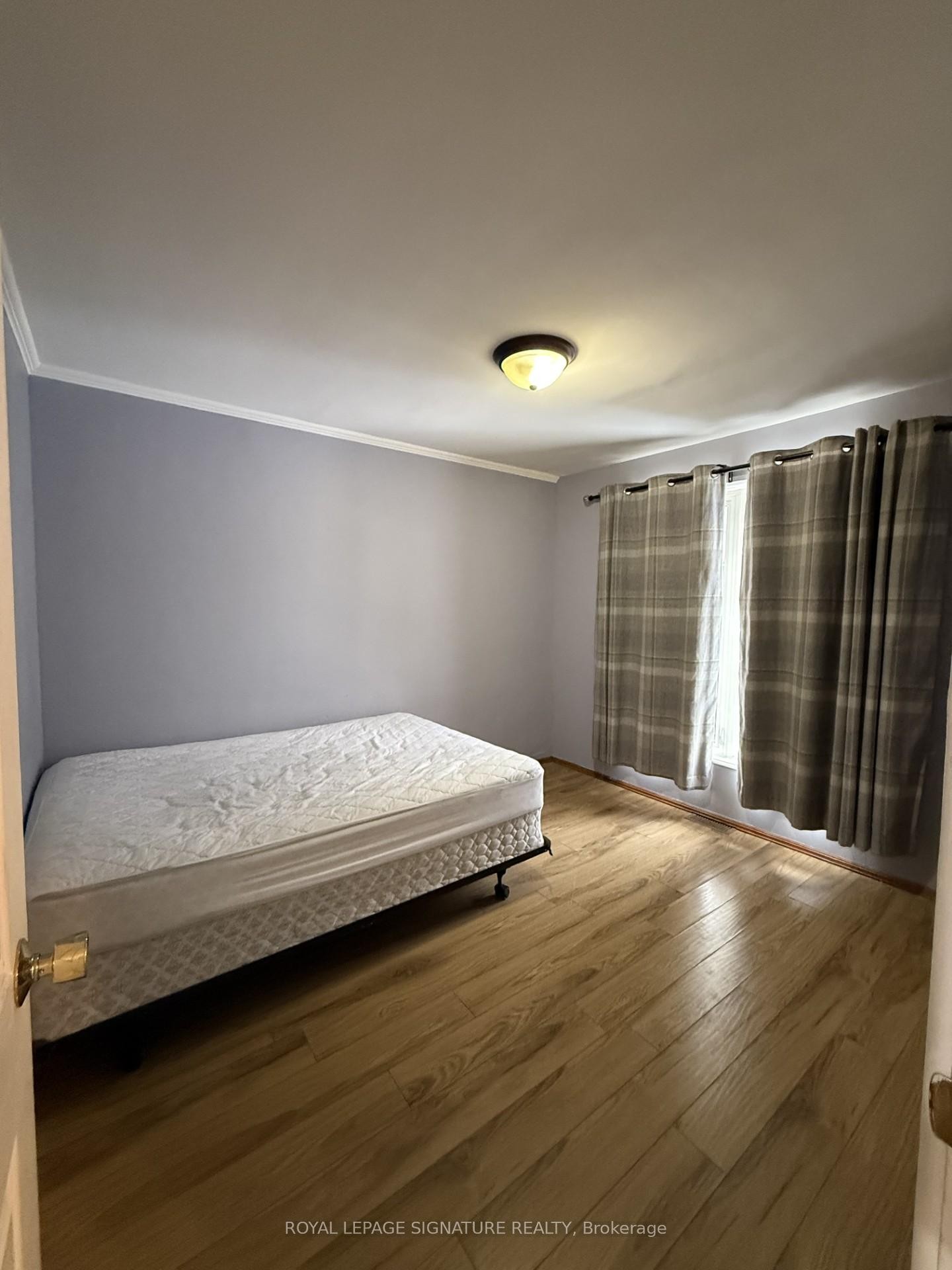 Main-103 Cleta Drive, Toronto, ON - Indoor