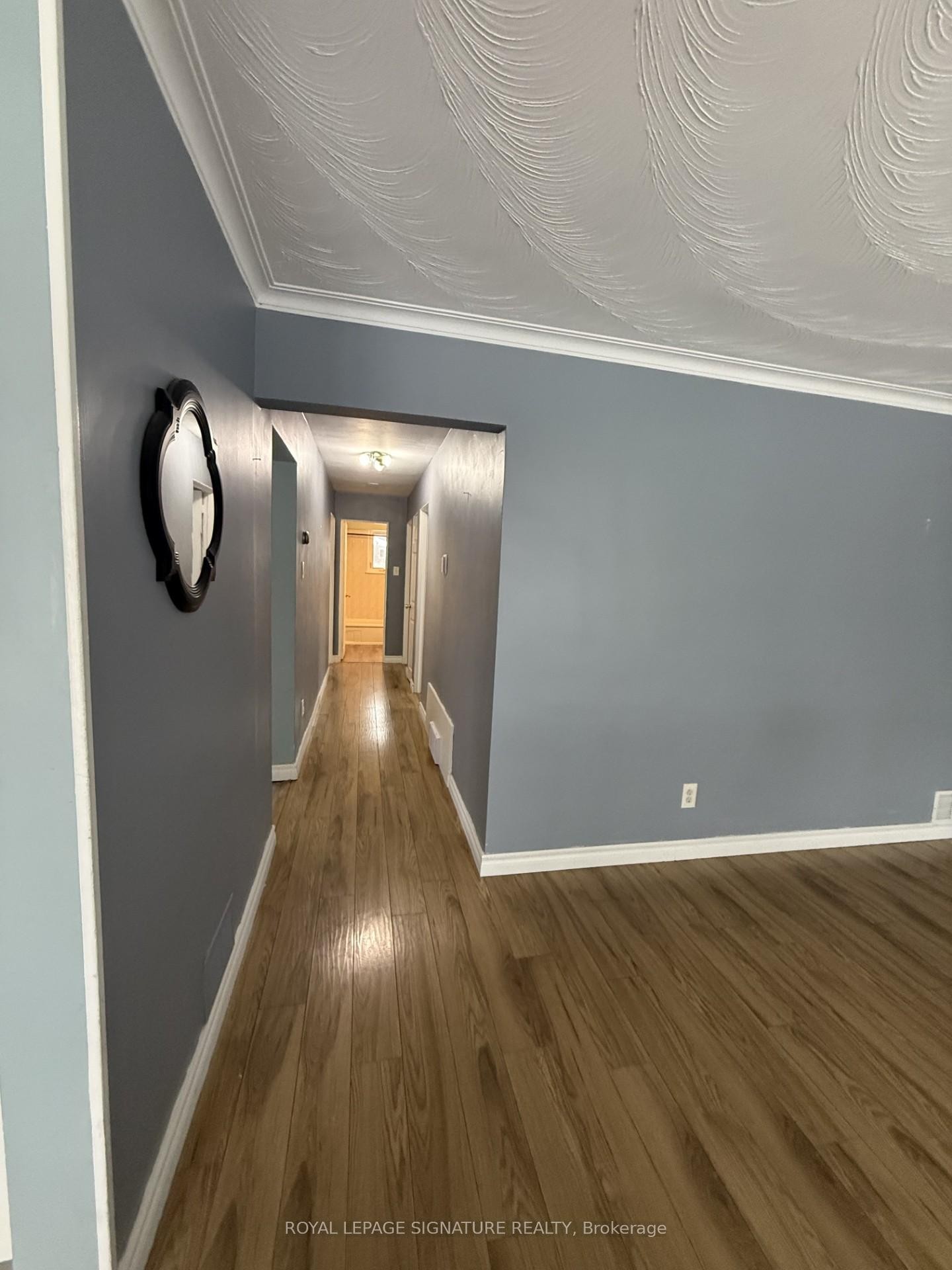 Main-103 Cleta Drive, Toronto, ON - Indoor Photo Showing Other Room