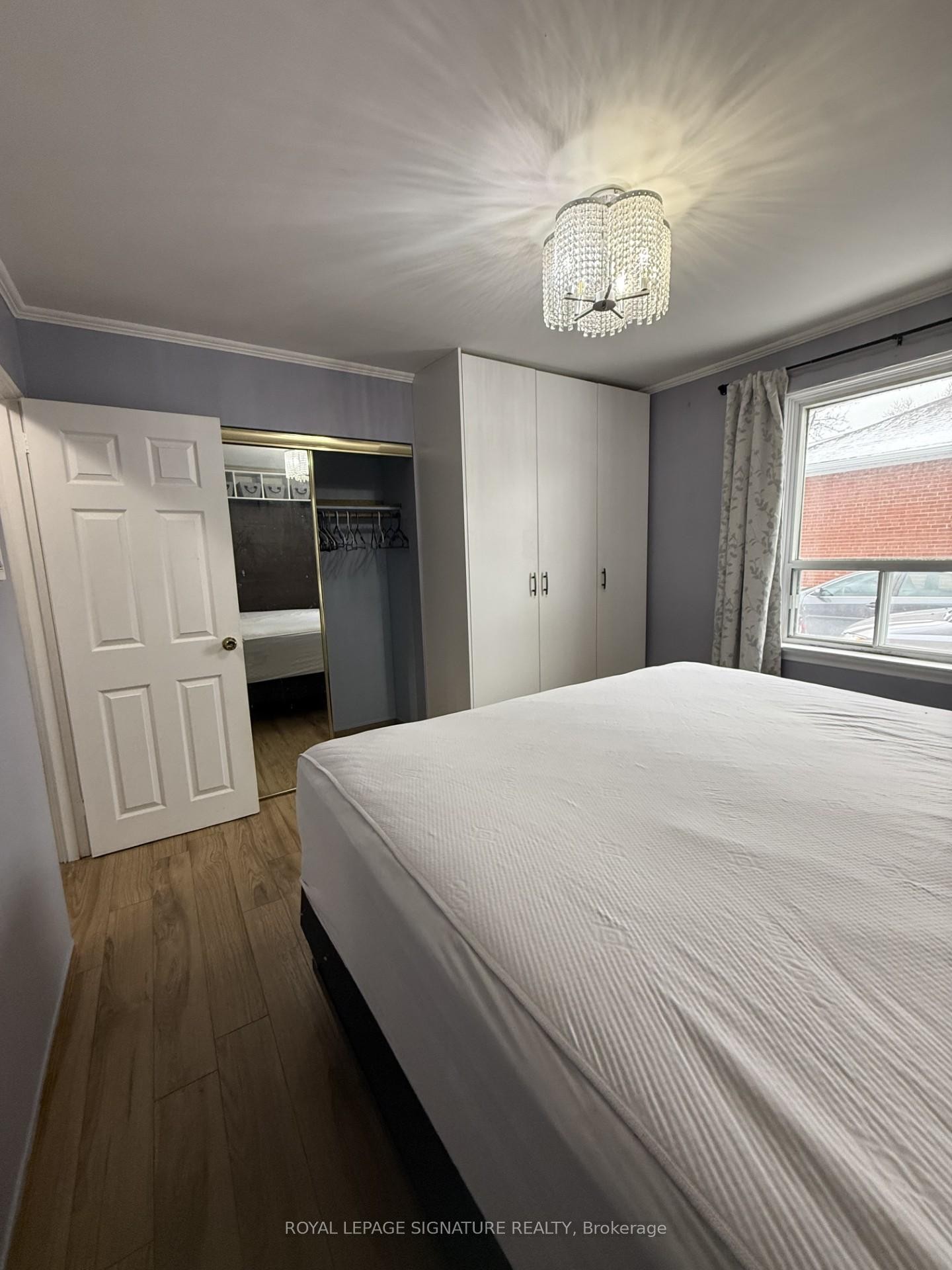 Main-103 Cleta Drive, Toronto, ON - Indoor Photo Showing Bedroom
