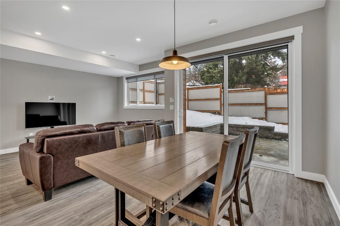 103 Abbey Road, Princeton, BC - Indoor Photo Showing Dining Room
