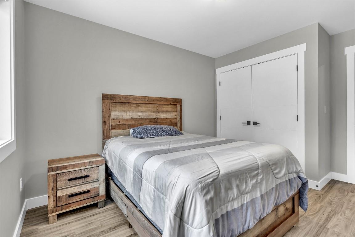 103 Abbey Road, Princeton, BC - Indoor Photo Showing Bedroom