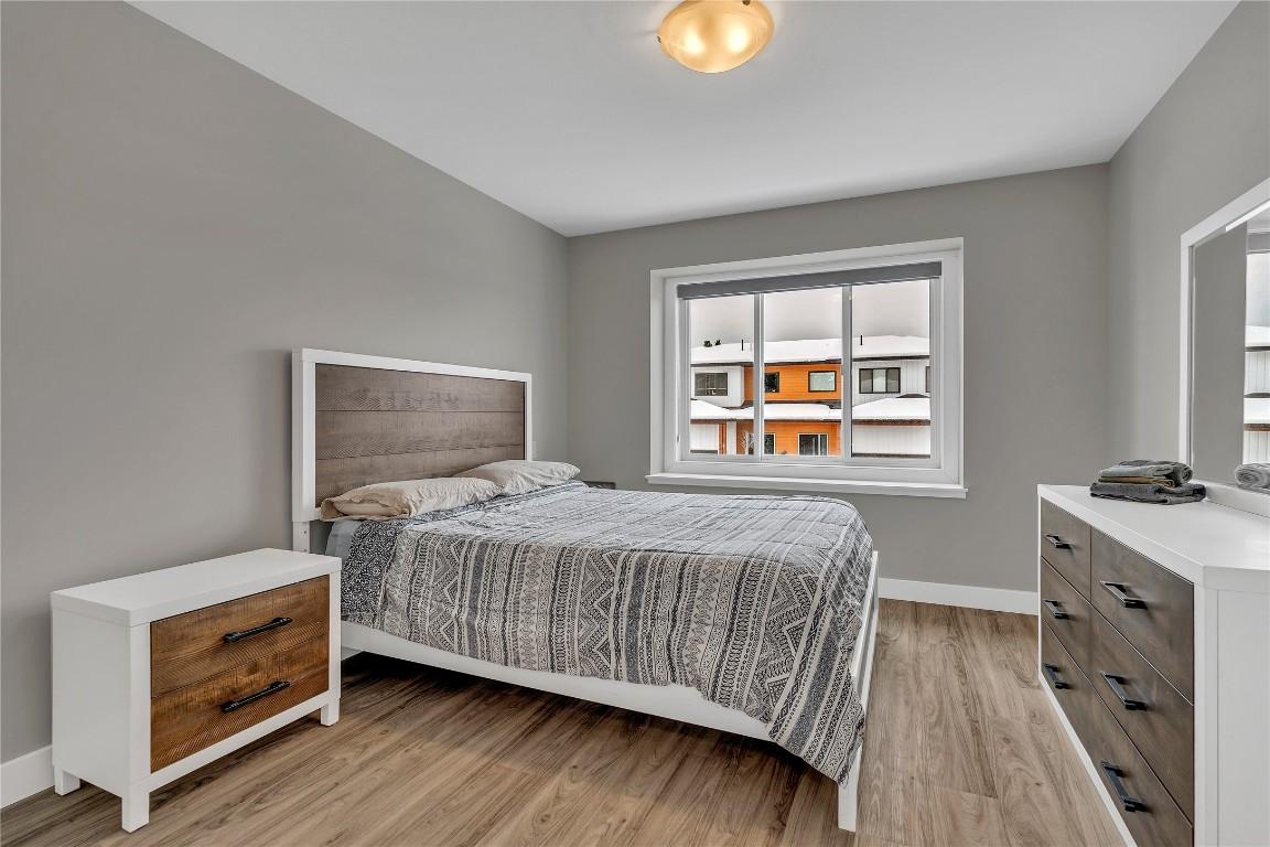 103 Abbey Road, Princeton, BC - Indoor Photo Showing Bedroom