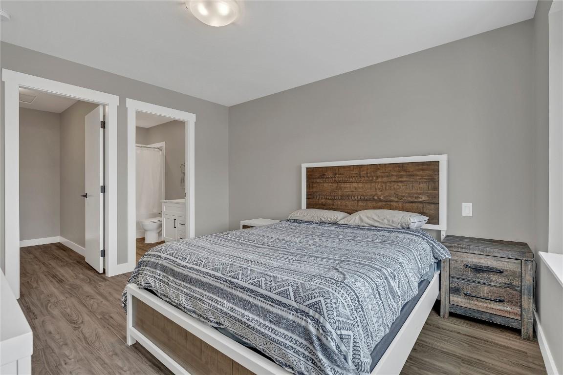103 Abbey Road, Princeton, BC - Indoor Photo Showing Bedroom