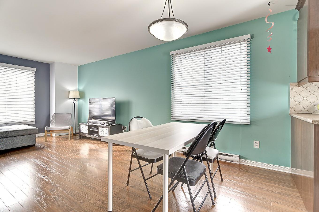 Dining room - 439 Place Des Pluviers, Mascouche, QC - Indoor Photo Showing Dining Room